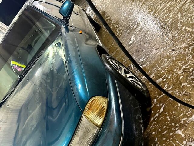 Зеленый Дэу Нексия, объемом двигателя 1.5 л и пробегом 320 тыс. км за 1100 $, фото 1 на Automoto.ua