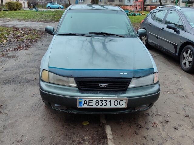 Зеленый Дэу Нексия, объемом двигателя 0 л и пробегом 300 тыс. км за 1300 $, фото 1 на Automoto.ua