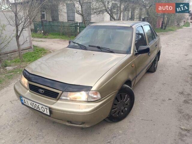 Зелений Деу Нексія, об'ємом двигуна 1.5 л та пробігом 191 тис. км за 1500 $, фото 1 на Automoto.ua