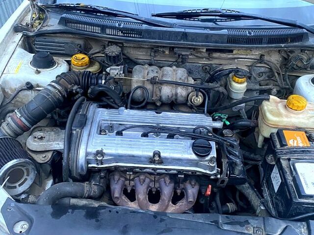 Белый Дэу Нубира, объемом двигателя 1.6 л и пробегом 250 тыс. км за 1500 $, фото 1 на Automoto.ua