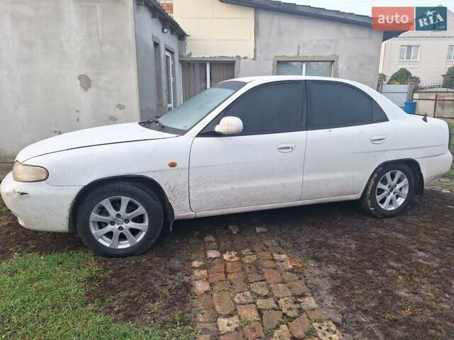 Белый Дэу Нубира, объемом двигателя 1.6 л и пробегом 10 тыс. км за 1800 $, фото 1 на Automoto.ua
