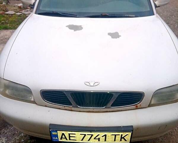 Белый Дэу Нубира, объемом двигателя 1.6 л и пробегом 275 тыс. км за 3200 $, фото 1 на Automoto.ua