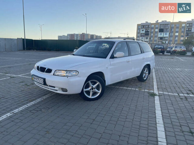 Білий Деу Нубіра, об'ємом двигуна 1.6 л та пробігом 257 тис. км за 1650 $, фото 1 на Automoto.ua