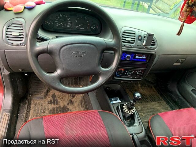 Красный Дэу Нубира, объемом двигателя 1.6 л и пробегом 0 тыс. км за 3000 $, фото 1 на Automoto.ua