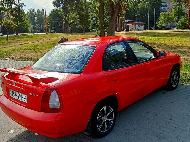 Червоний Деу Нубіра, об'ємом двигуна 1.6 л та пробігом 0 тис. км за 1600 $, фото 1 на Automoto.ua