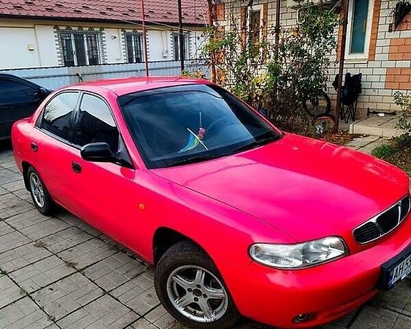 Красный Дэу Нубира, объемом двигателя 1.6 л и пробегом 183 тыс. км за 2500 $, фото 1 на Automoto.ua