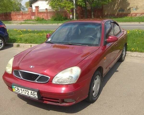 Красный Дэу Нубира, объемом двигателя 2 л и пробегом 250 тыс. км за 2800 $, фото 1 на Automoto.ua