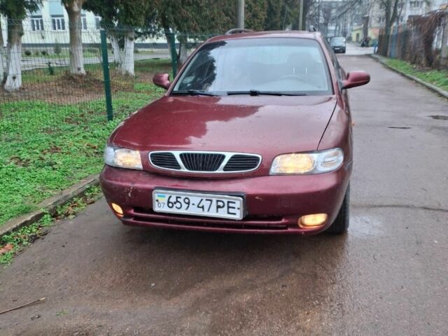 Красный Дэу Нубира, объемом двигателя 2 л и пробегом 137 тыс. км за 1537 $, фото 1 на Automoto.ua