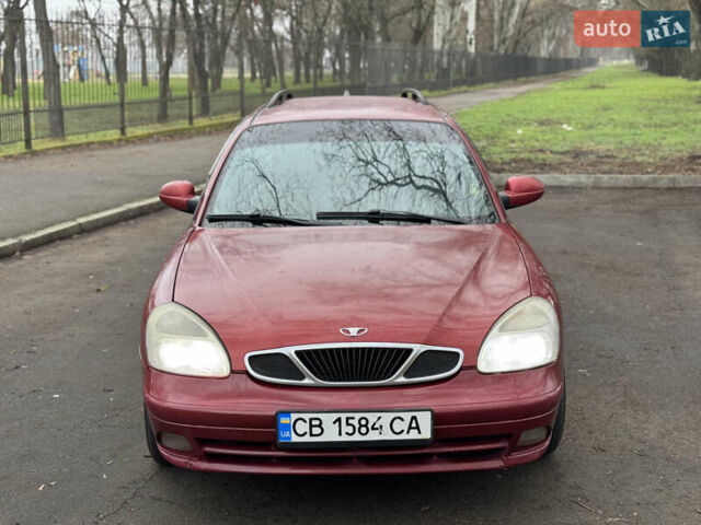 Красный Дэу Нубира, объемом двигателя 2 л и пробегом 299 тыс. км за 1299 $, фото 1 на Automoto.ua