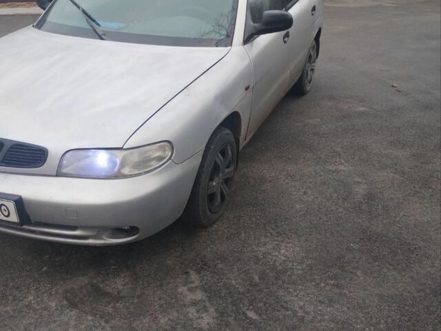 Серый Дэу Нубира, объемом двигателя 1.6 л и пробегом 321 тыс. км за 1183 $, фото 1 на Automoto.ua