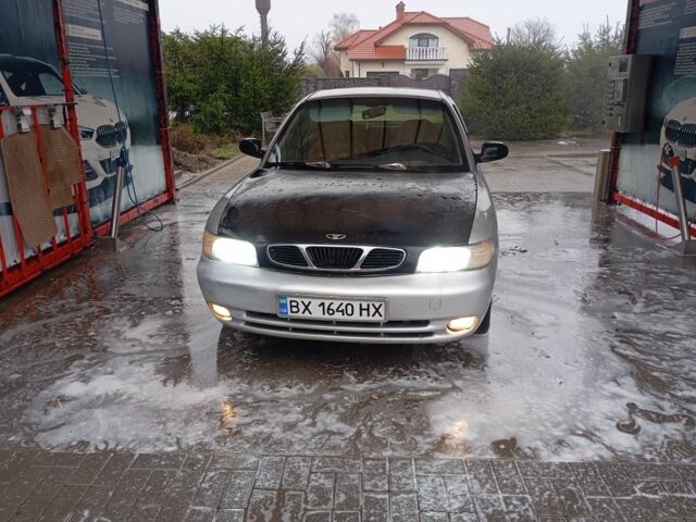 Серый Дэу Нубира, объемом двигателя 1.6 л и пробегом 350 тыс. км за 1250 $, фото 1 на Automoto.ua