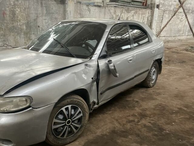 Серый Дэу Нубира, объемом двигателя 0 л и пробегом 100 тыс. км за 650 $, фото 1 на Automoto.ua