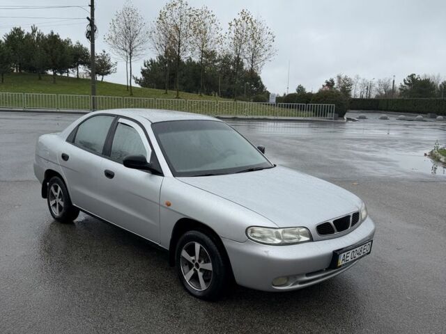 Серый Дэу Нубира, объемом двигателя 1.6 л и пробегом 280 тыс. км за 1250 $, фото 1 на Automoto.ua