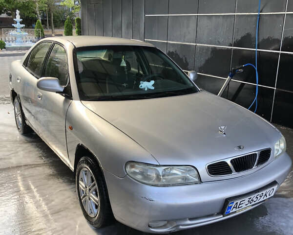 Дэу Нубира 1998 в Кривом Роге на Automoto.ua Серый Дэу Нубира, объемом двигателя 1.6 л и пробегом 305 тыс. км за 1200 $, фото 1 на Automoto.ua