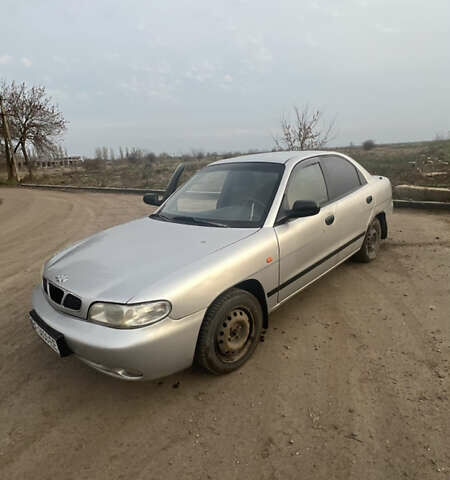 Серый Дэу Нубира, объемом двигателя 1.6 л и пробегом 298 тыс. км за 1500 $, фото 1 на Automoto.ua