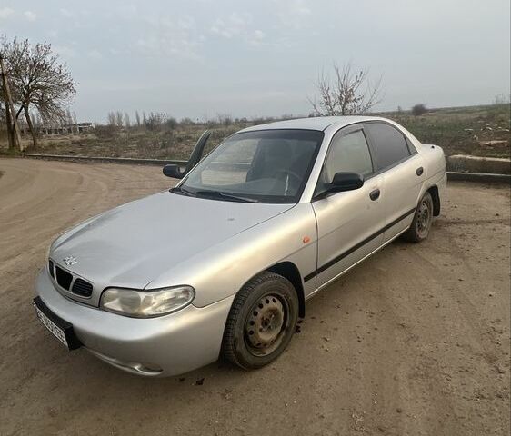 Серый Дэу Нубира, объемом двигателя 1.6 л и пробегом 298 тыс. км за 1500 $, фото 1 на Automoto.ua