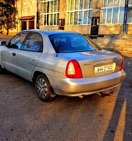 Серый Дэу Нубира, объемом двигателя 1.6 л и пробегом 200 тыс. км за 1800 $, фото 1 на Automoto.ua