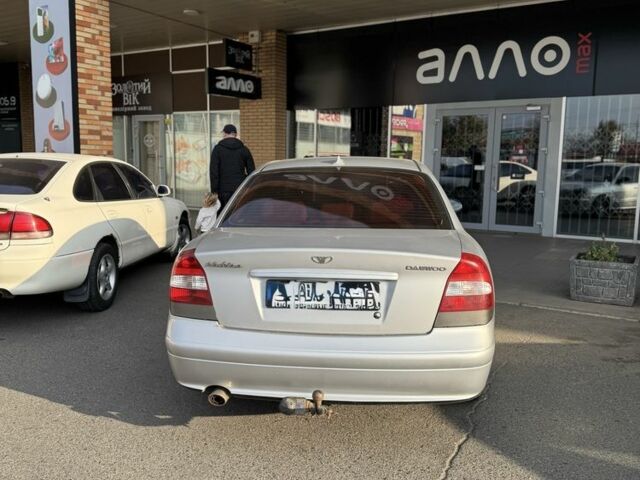 Сірий Деу Нубіра, об'ємом двигуна 2 л та пробігом 443 тис. км за 3100 $, фото 1 на Automoto.ua