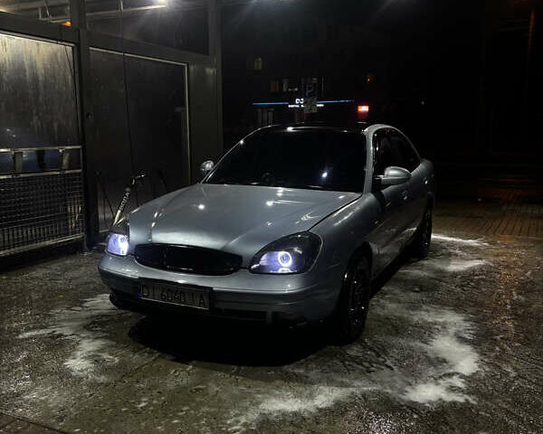 Серый Дэу Нубира, объемом двигателя 1.6 л и пробегом 500 тыс. км за 1700 $, фото 1 на Automoto.ua