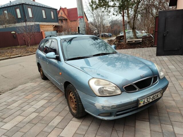 Серый Дэу Нубира, объемом двигателя 2 л и пробегом 200 тыс. км за 2100 $, фото 1 на Automoto.ua