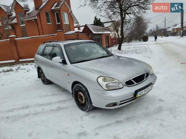 Серый Дэу Нубира, объемом двигателя 1.6 л и пробегом 200 тыс. км за 2000 $, фото 1 на Automoto.ua