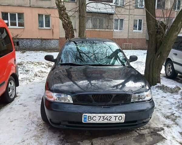 Синий Дэу Нубира, объемом двигателя 1.6 л и пробегом 375 тыс. км за 1300 $, фото 1 на Automoto.ua