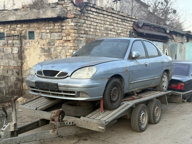 Синий Дэу Нубира, объемом двигателя 2 л и пробегом 200 тыс. км за 550 $, фото 1 на Automoto.ua