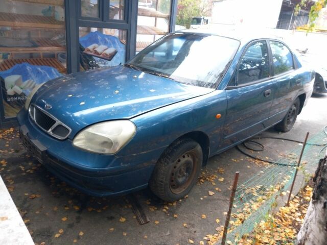 Дэу Нубира 2001 в Киеве на Automoto.ua Зеленый Дэу Нубира, объемом двигателя 1.6 л и пробегом 270 тыс. км за 500 $, фото 1 на Automoto.ua