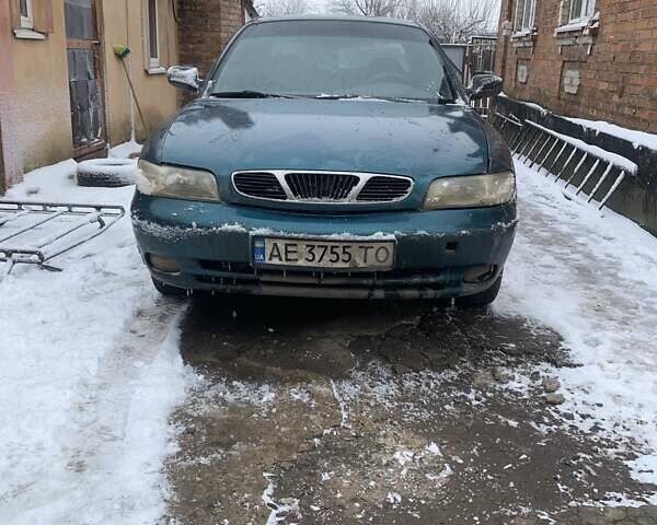 Зеленый Дэу Нубира, объемом двигателя 1.6 л и пробегом 300 тыс. км за 1000 $, фото 1 на Automoto.ua