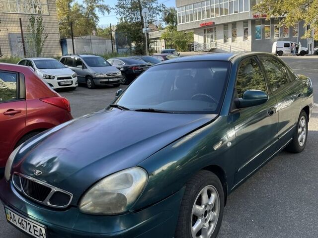 Зеленый Дэу Нубира, объемом двигателя 1.6 л и пробегом 333 тыс. км за 1200 $, фото 1 на Automoto.ua