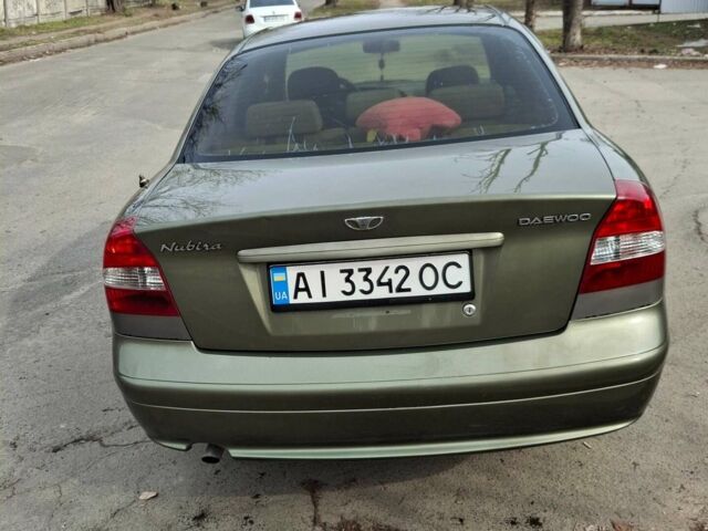 Зеленый Дэу Нубира, объемом двигателя 2 л и пробегом 360 тыс. км за 2500 $, фото 1 на Automoto.ua