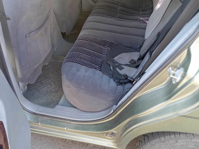 Зеленый Дэу Нубира, объемом двигателя 2 л и пробегом 370 тыс. км за 2600 $, фото 1 на Automoto.ua