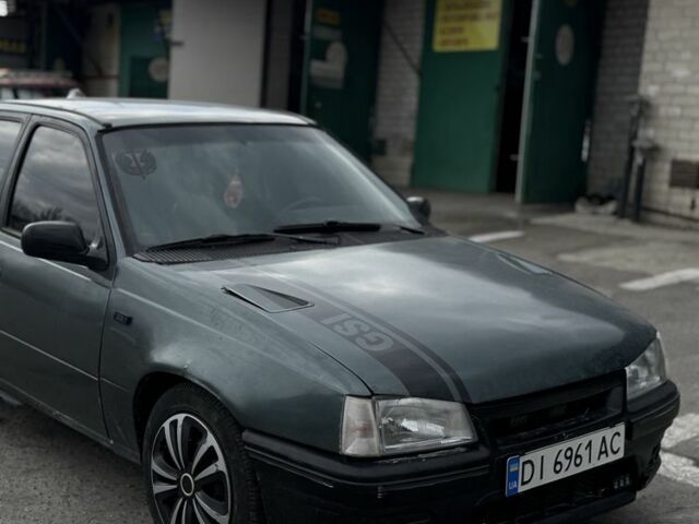 Зелений Деу Рейсер, об'ємом двигуна 1.5 л та пробігом 300 тис. км за 900 $, фото 1 на Automoto.ua