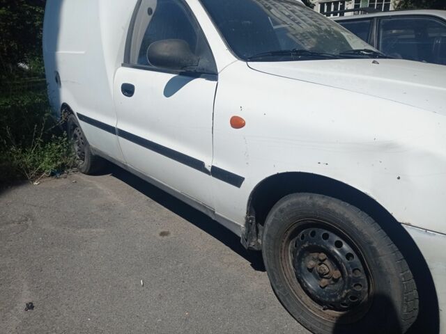 Білий Деу Сенс, об'ємом двигуна 1.5 л та пробігом 315 тис. км за 1100 $, фото 1 на Automoto.ua