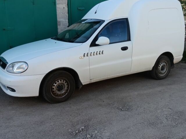 Белый Дэу Сенс, объемом двигателя 1.5 л и пробегом 130 тыс. км за 3200 $, фото 1 на Automoto.ua