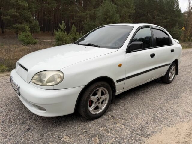 Білий Деу Сенс, об'ємом двигуна 1.5 л та пробігом 217 тис. км за 1800 $, фото 1 на Automoto.ua