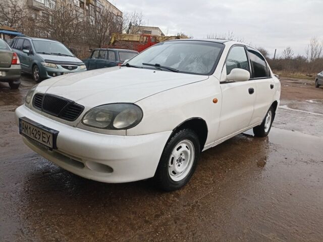 Белый Дэу Сенс, объемом двигателя 1.5 л и пробегом 30 тыс. км за 600 $, фото 1 на Automoto.ua