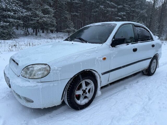 Білий Деу Сенс, об'ємом двигуна 1.5 л та пробігом 225 тис. км за 1950 $, фото 1 на Automoto.ua