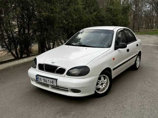 Білий Деу Сенс, об'ємом двигуна 1.5 л та пробігом 240 тис. км за 2200 $, фото 1 на Automoto.ua