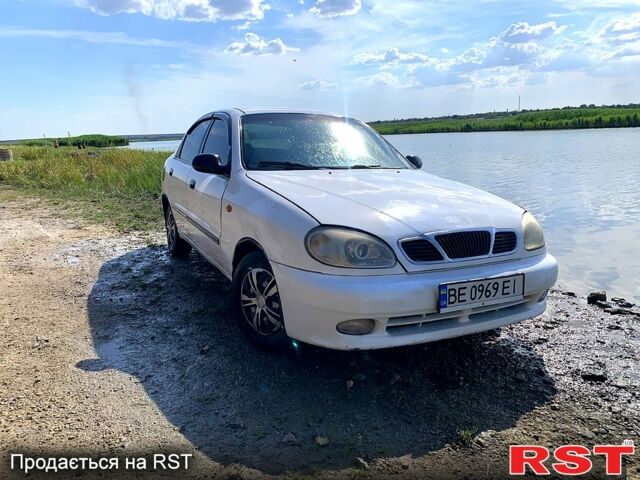 Белый Дэу Сенс, объемом двигателя 1.3 л и пробегом 240 тыс. км за 1300 $, фото 1 на Automoto.ua