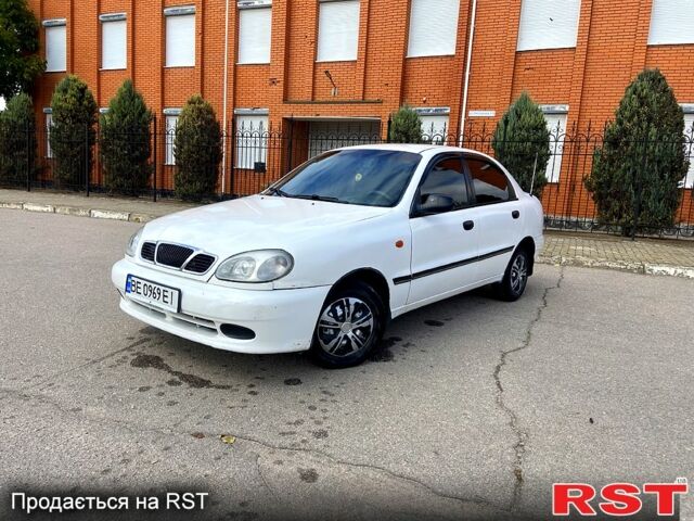 Белый Дэу Сенс, объемом двигателя 1.3 л и пробегом 250 тыс. км за 1600 $, фото 1 на Automoto.ua