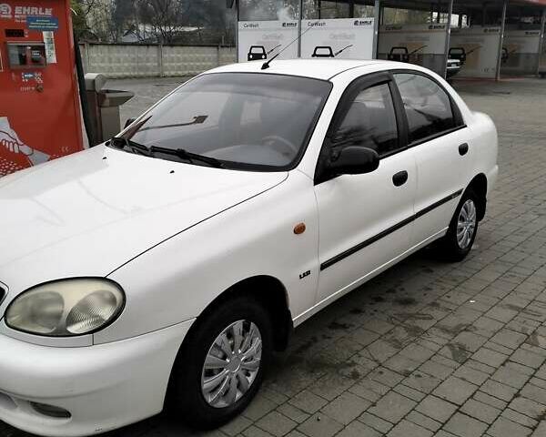 Белый Дэу Сенс, объемом двигателя 1.3 л и пробегом 243 тыс. км за 1700 $, фото 1 на Automoto.ua