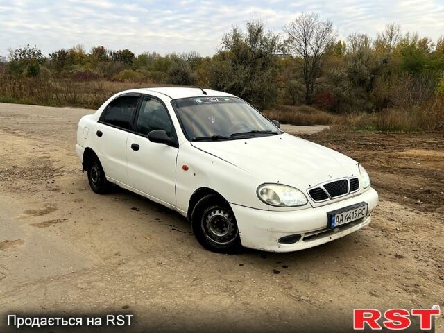 Белый Дэу Сенс, объемом двигателя 1.3 л и пробегом 200 тыс. км за 700 $, фото 1 на Automoto.ua