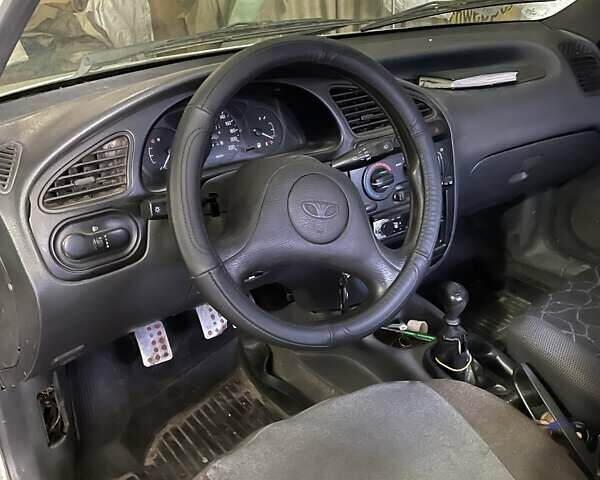 Белый Дэу Сенс, объемом двигателя 0 л и пробегом 240 тыс. км за 1800 $, фото 1 на Automoto.ua