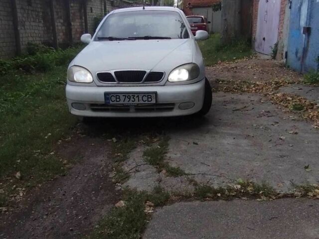 Білий Деу Сенс, об'ємом двигуна 1.5 л та пробігом 2 тис. км за 1000 $, фото 1 на Automoto.ua