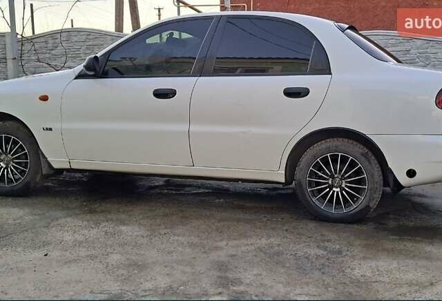 Белый Дэу Сенс, объемом двигателя 1.3 л и пробегом 210 тыс. км за 2500 $, фото 1 на Automoto.ua