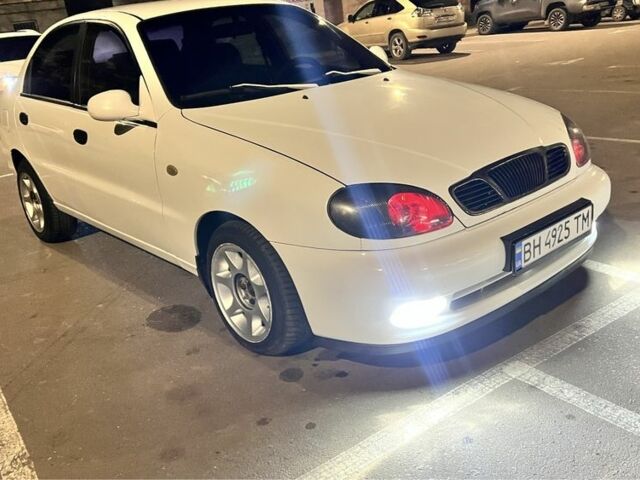 Белый Дэу Сенс, объемом двигателя 1.5 л и пробегом 180 тыс. км за 2450 $, фото 1 на Automoto.ua