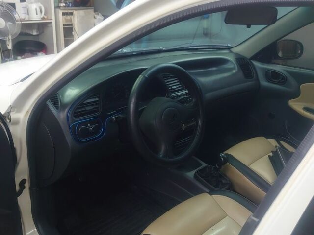 Белый Дэу Сенс, объемом двигателя 0 л и пробегом 1 тыс. км за 1999 $, фото 1 на Automoto.ua