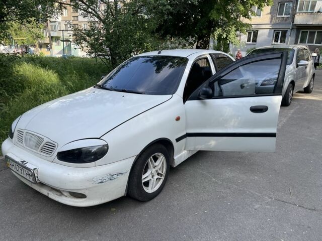 Белый Дэу Сенс, объемом двигателя 1.5 л и пробегом 377 тыс. км за 1800 $, фото 1 на Automoto.ua