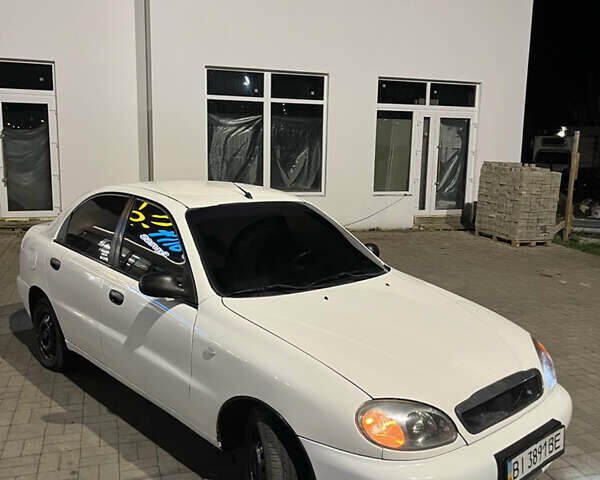 Белый Дэу Сенс, объемом двигателя 1.3 л и пробегом 290 тыс. км за 1800 $, фото 1 на Automoto.ua